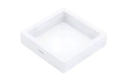 קופסת תצוגה לבנה בינונית