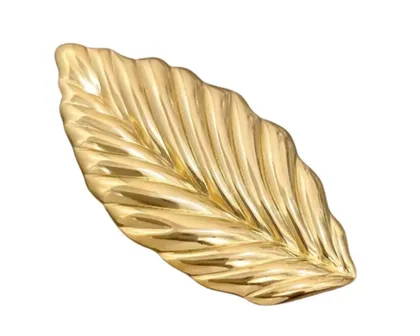 סיכת עלה זהוב