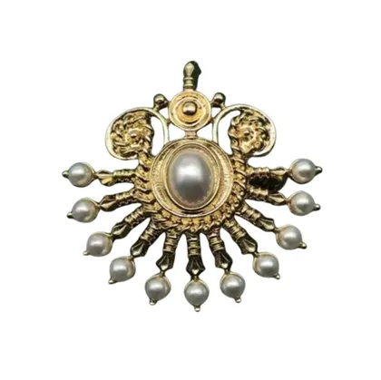 סיכת עיטור סימוני