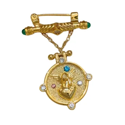 סיכת מלאך נח על לב