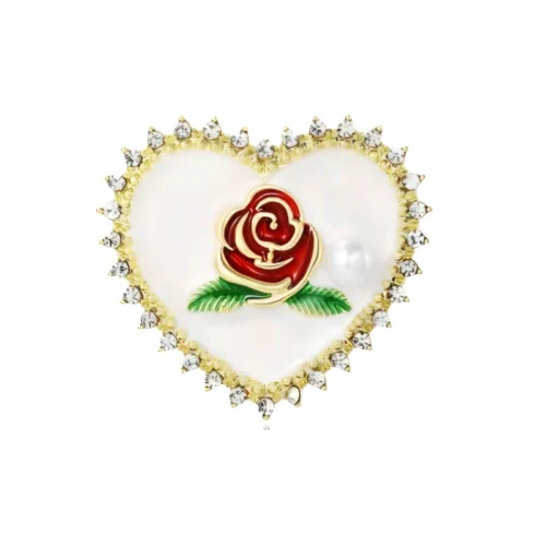 סיכת לב פרחוני