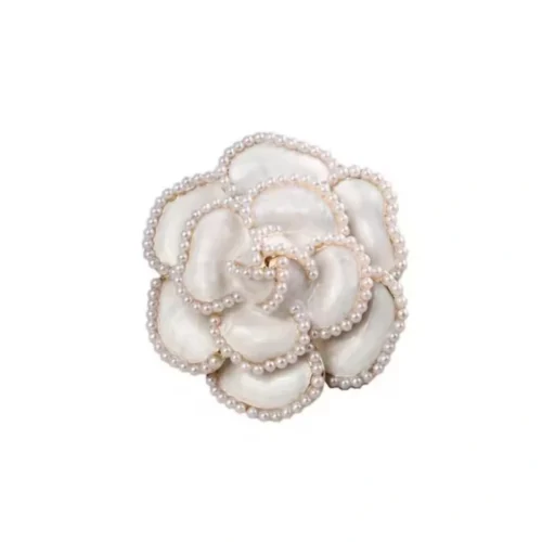 סיכת הנשף הלבן